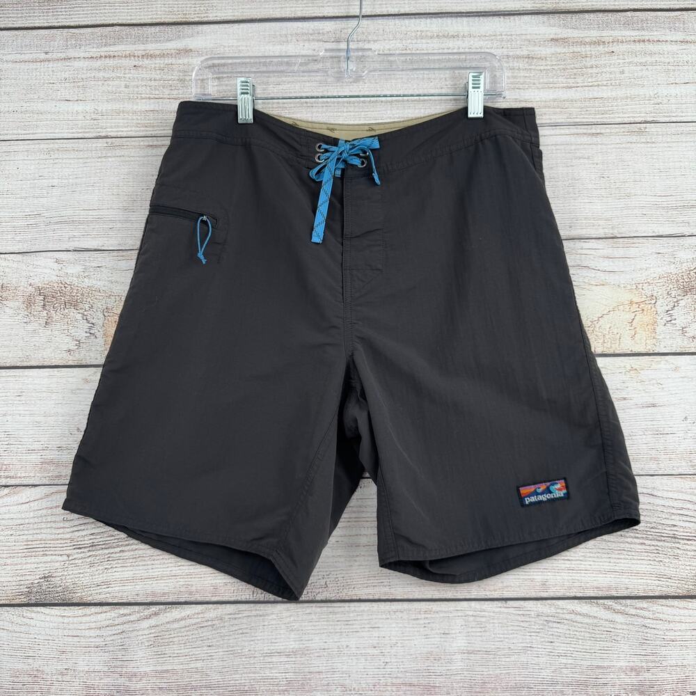 Patagonia Wavefarer Boardshorts Mens 34 Dark Gray Charcoal Swimwear